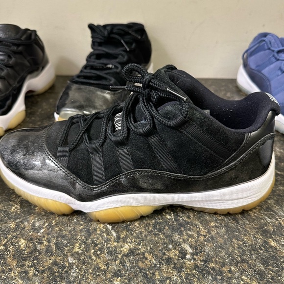 Jordan 11 - Picture 5 of 6